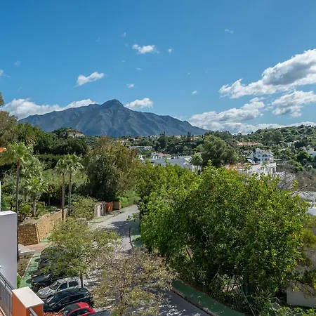 アパート Vistas Espectaculares En La Quinta Cerca De Puerto Banus ベナアビス